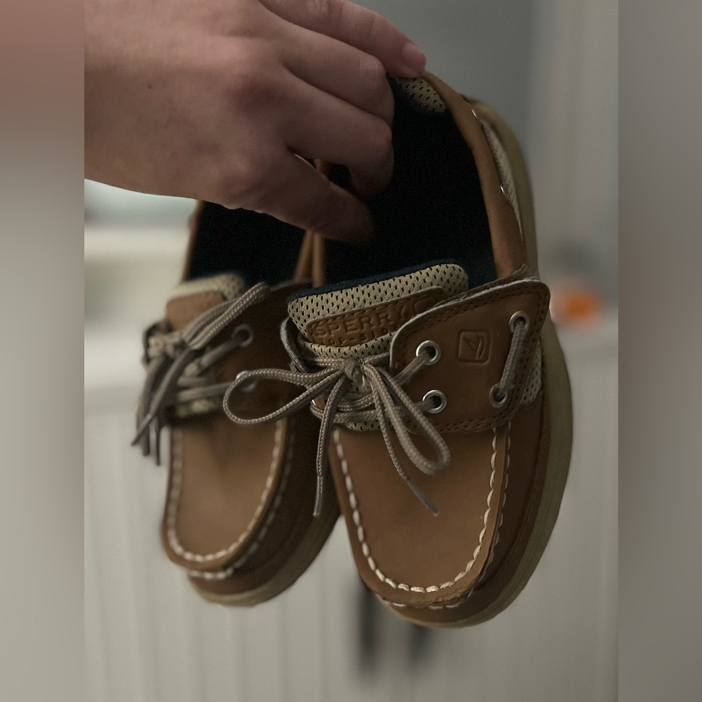 Boys Sperrys